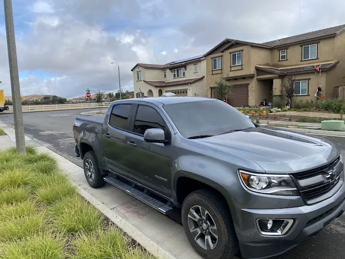 Z Auto Glass & Tint 2