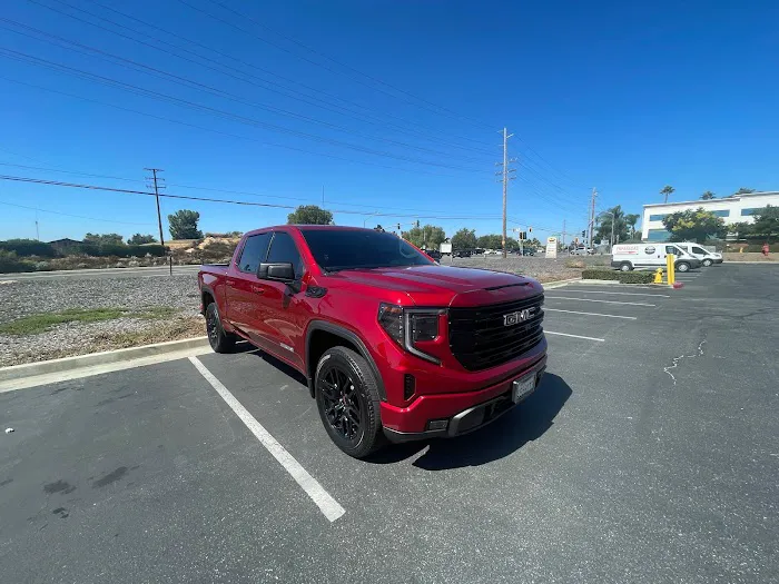 Z Auto Glass & Tint 8