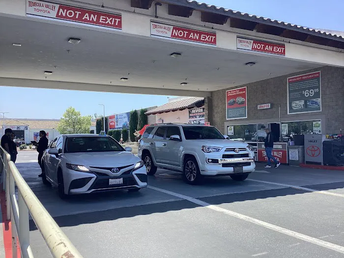 Temecula Valley Toyota Service Center 6