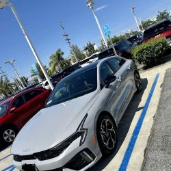 DCH Kia of Temecula Service Center ico