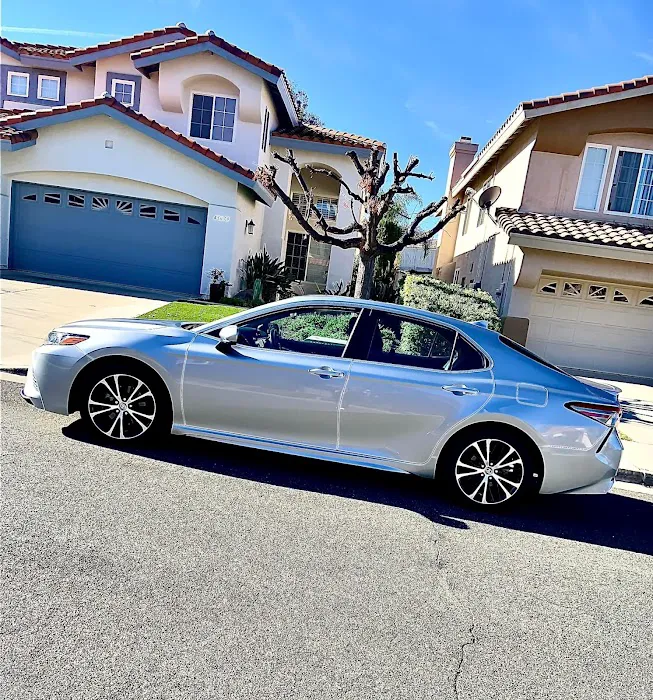 DCH Kia of Temecula Service Center 4