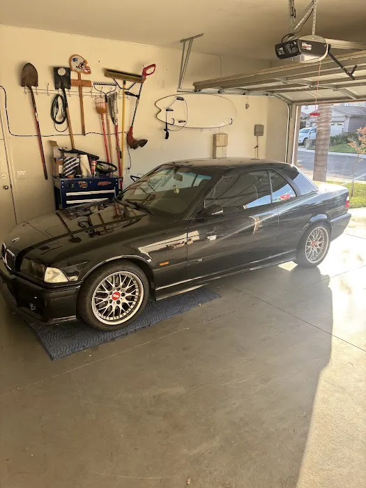 Super Bimmer Brothers 0