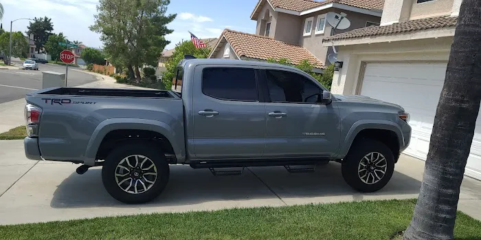 Mr Tint 9