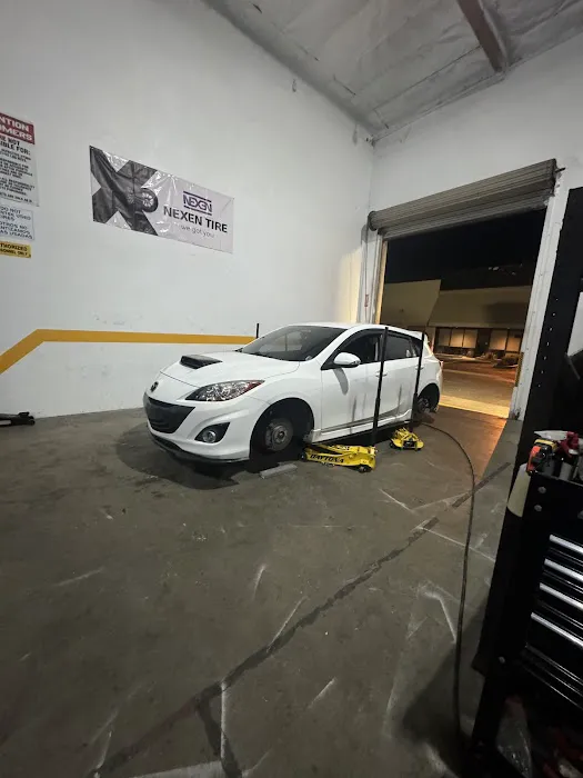 Leon's Tires 1