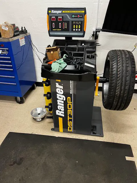 Frankies Tires and Brakes 2