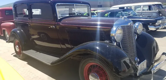 OC Rods and Customs 4