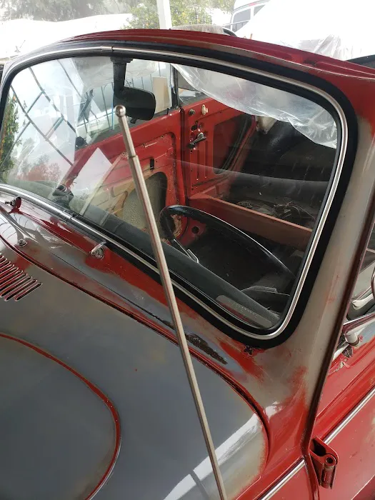 A-1 Auto Glass and Window Tinting 1