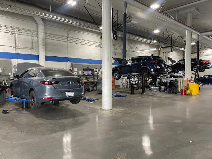 Hello Mazda of Temecula Service & Parts 3