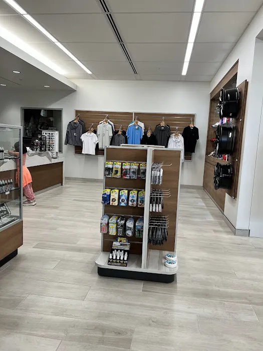 Temecula Valley Lexus Service Center 6