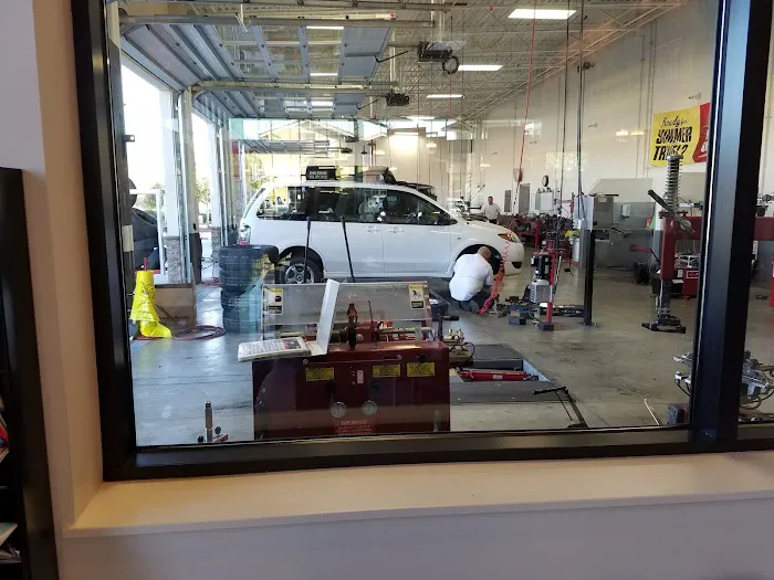 Les Schwab Tire Center 1