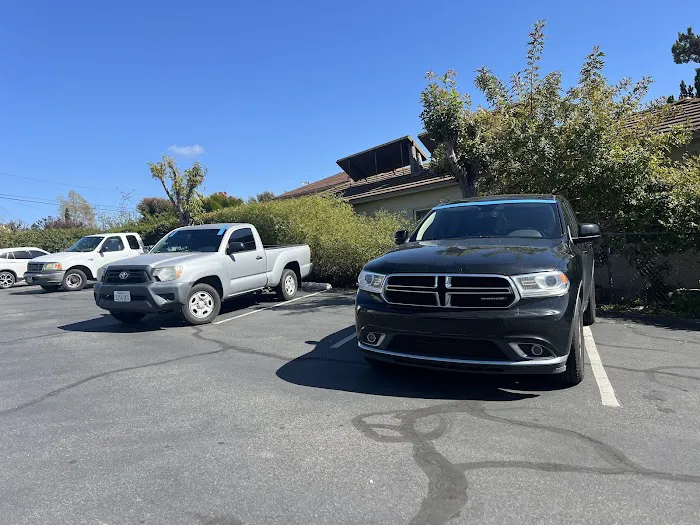 Auto Glass Cali Mobile Services 8