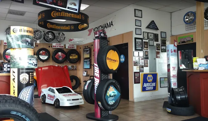 Oceanside Tire and Service Center Tire Pros 9