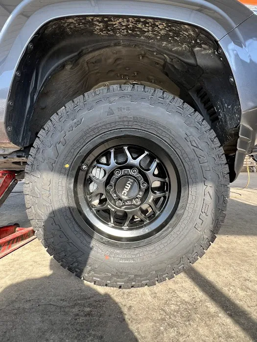 Speed 1 Tires & Wheels 1