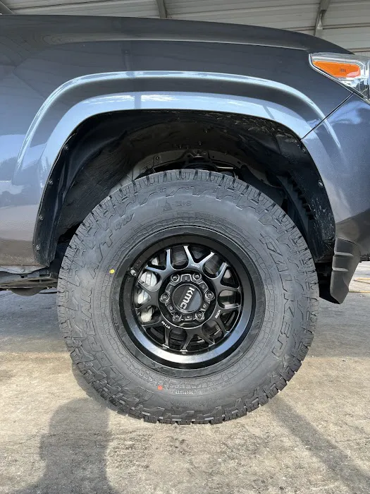 Speed 1 Tires & Wheels 2