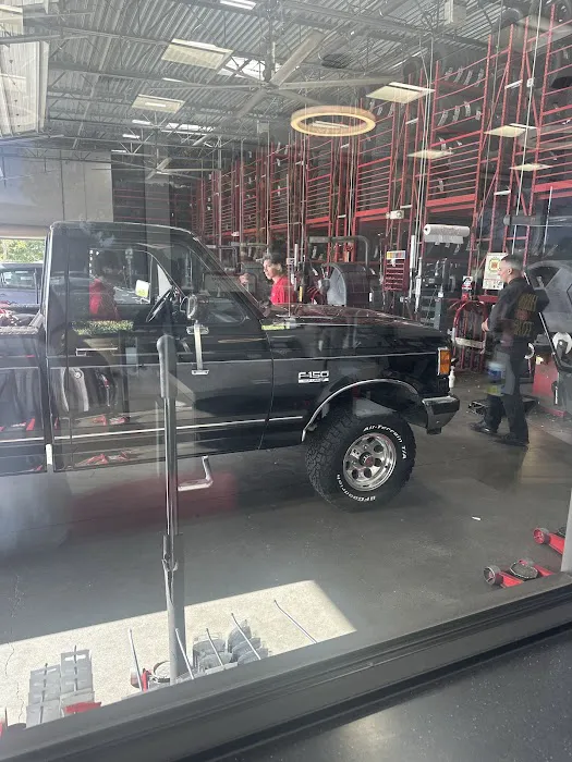 America's Tire 9