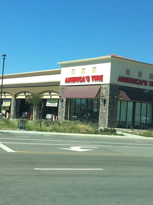 America's Tire 7