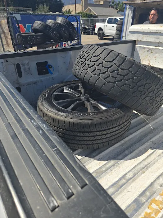 4 CORNERS WHEELS & TIRES INC. 4