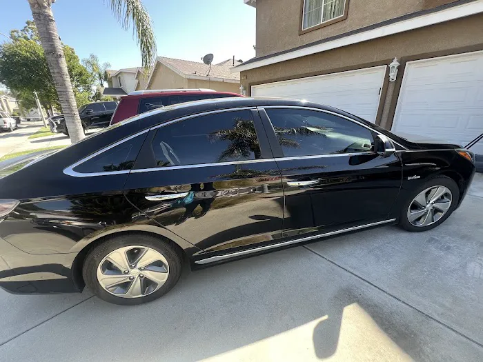 CW TINT SHOP 5