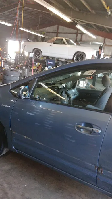 Canos Tire Shop 5