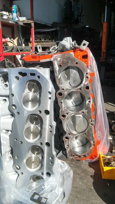 California Cylinder Head 1