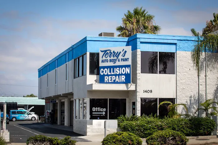 Terry's Auto Body & Paint 7