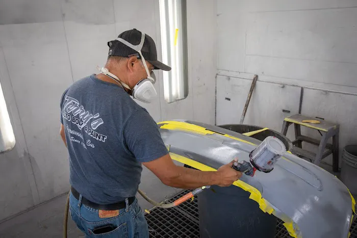 Terry's Auto Body & Paint 1