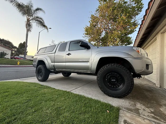 Hayes Suspension & Off-Road 4