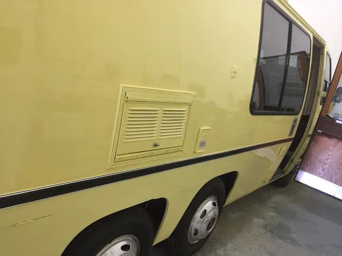 Advance Paint and Body Elite 6