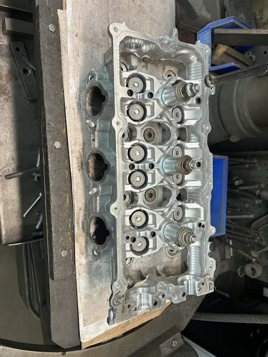 D & H Automotive Machine 6