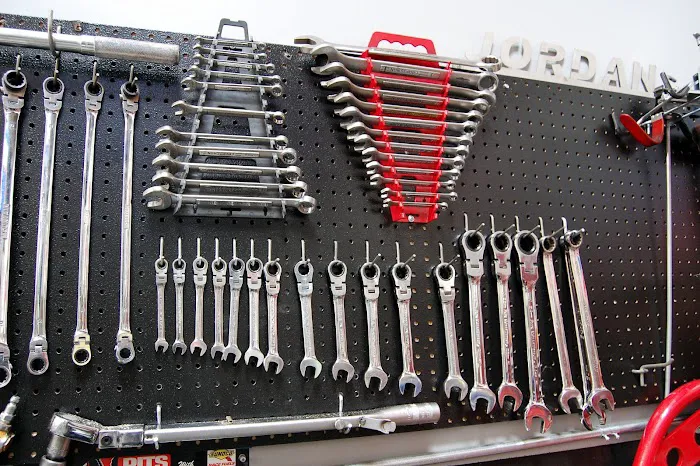 Accurate Alignments and Service, Inc 8