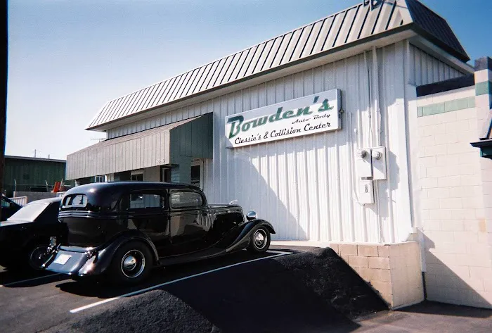 Bowden's Auto Body 3