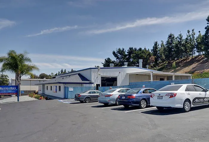 AUTO ART COLLISION SPECIALISTS 6