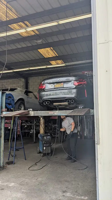 Lyon's Muffler & Brake 6