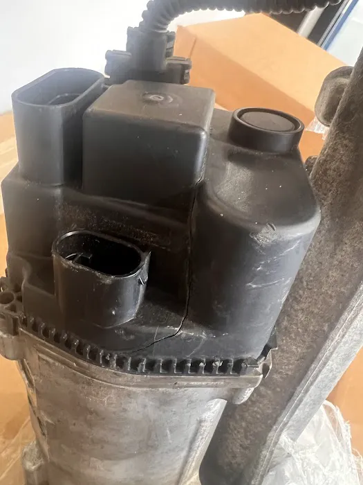 Straight Six Auto Parts 2
