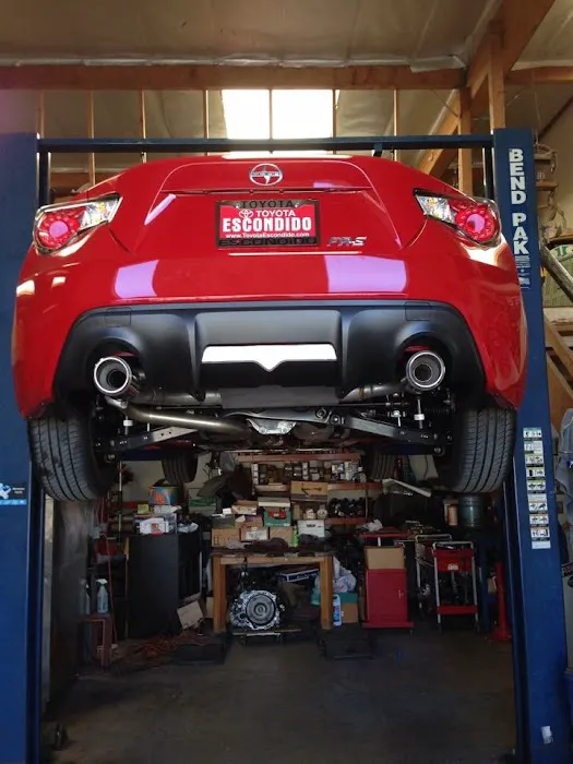 HERAS AUTO SHOP 3
