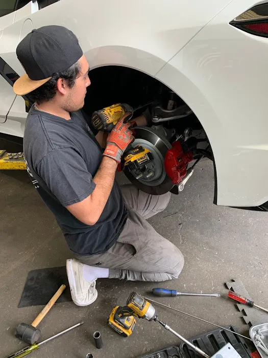 Gspot Autoworks 8