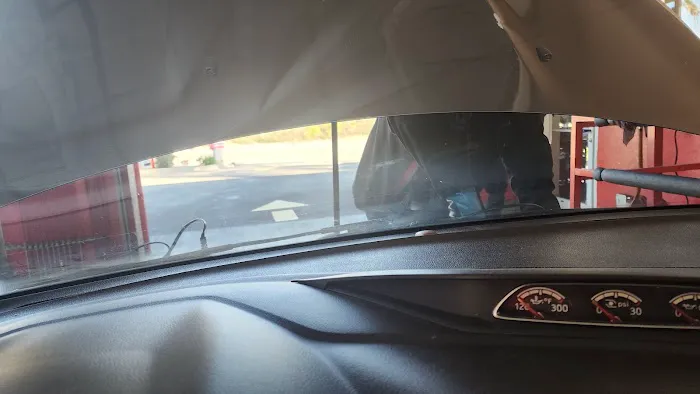 Valvoline Instant Oil Change 1