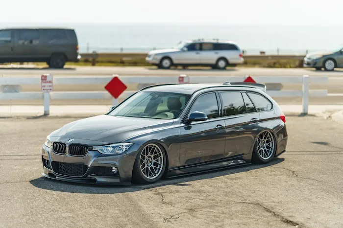 Legends BMW Automotive 4