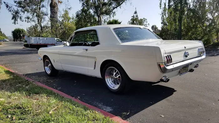 California Classics & Collectibles Inc. 3