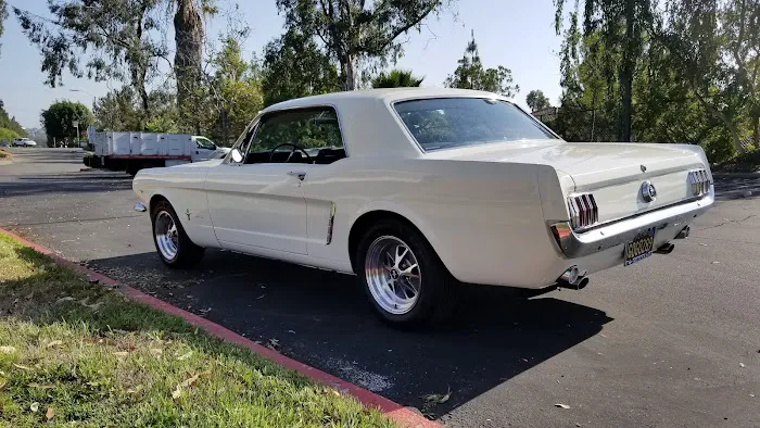 California Classics & Collectibles Inc. 5