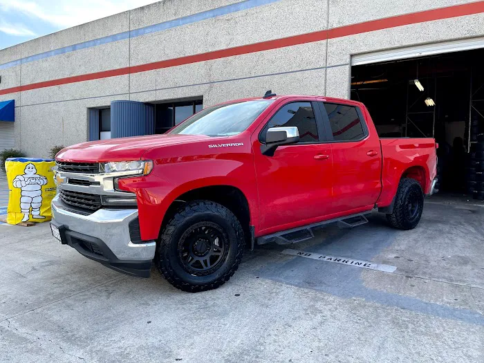 Urban Tires 0