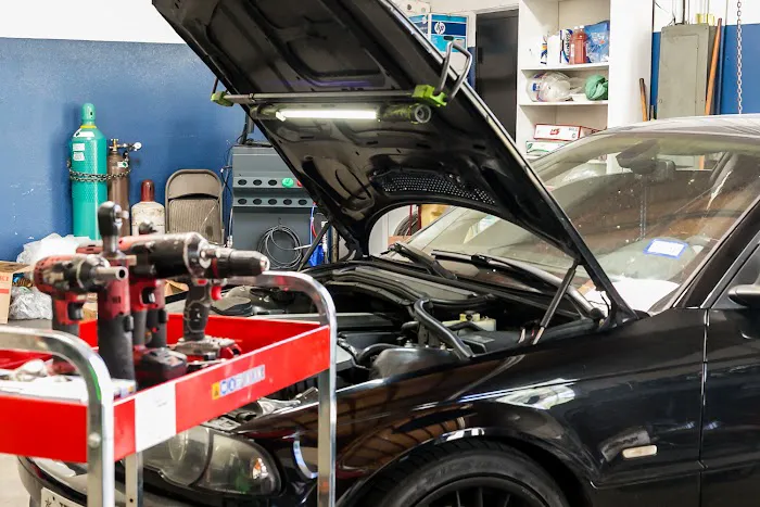 X-Ray Smog & Auto Repair INC 1
