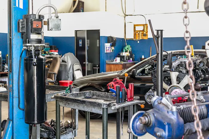 X-Ray Smog & Auto Repair INC 6