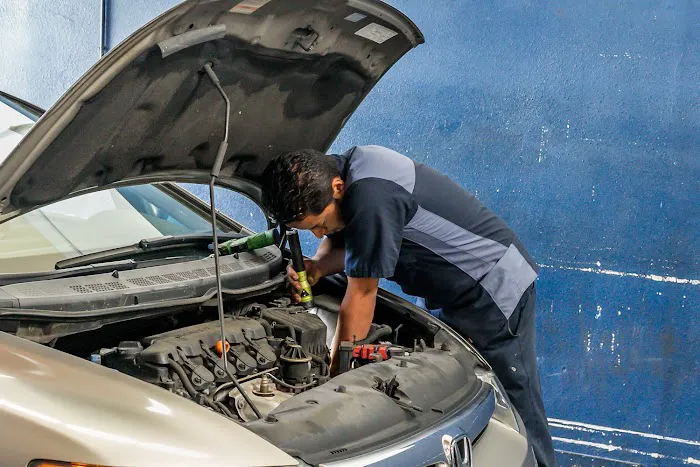 X-Ray Smog & Auto Repair INC 9