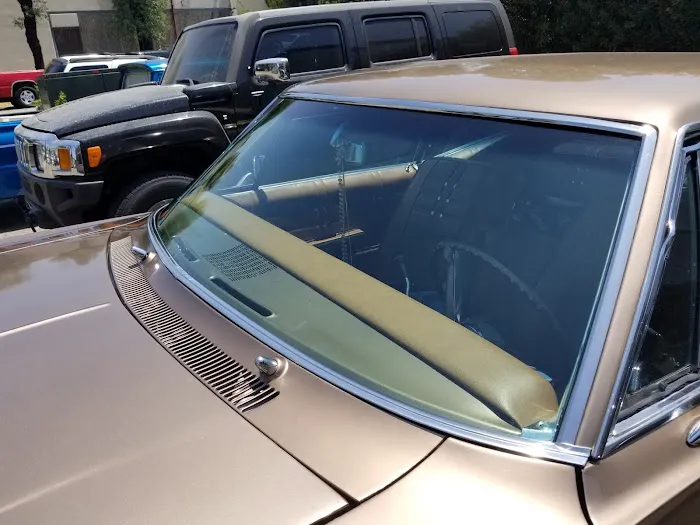 SG Auto Glass 6