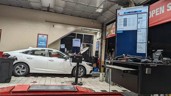 Valvoline Instant Oil Change 8