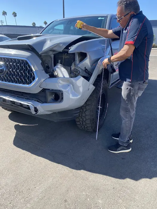 Maaco Auto Body Shop & Painting 3