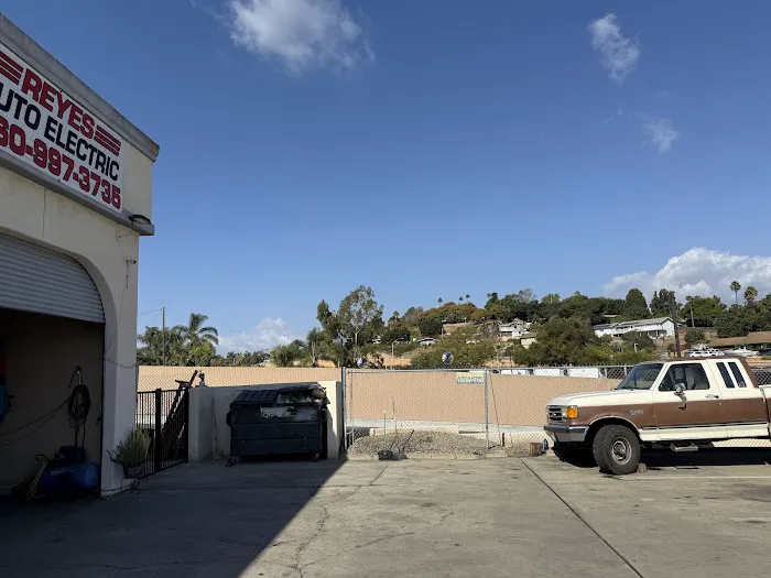 Reyes Auto Electric 1