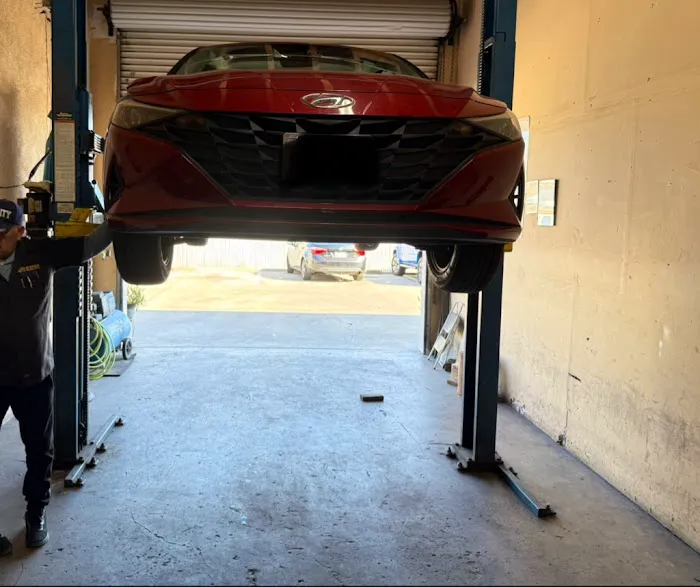 Reyes Auto Electric 0