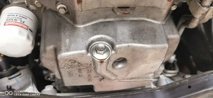 HX Auto Service Inc. 5